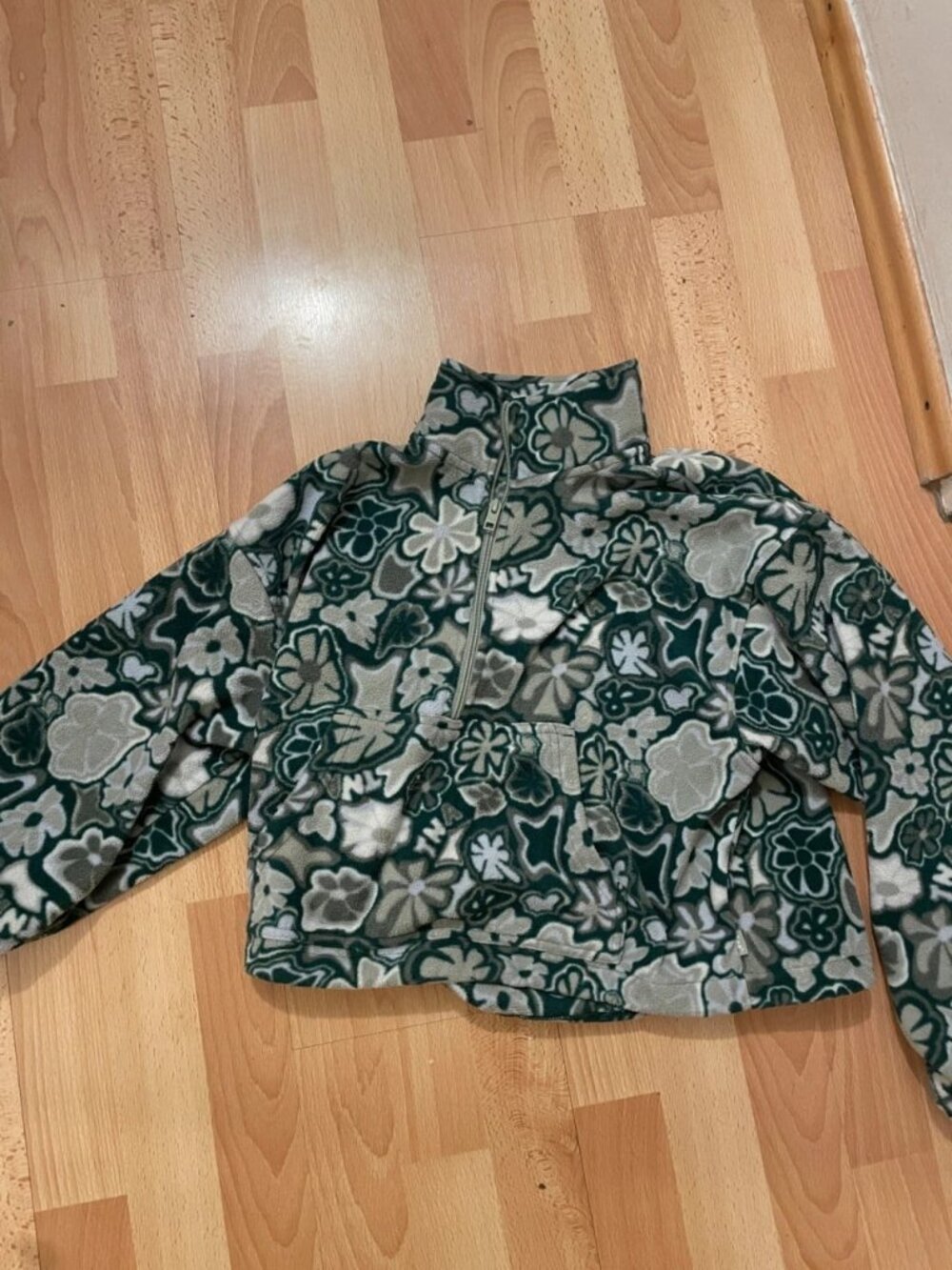 Dark Green Patterned Cropped Fleece Pullover Size S